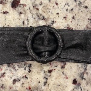 Vintage 1980s soft black leather belt